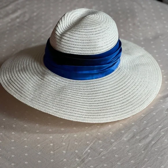Eugenia Kim | Accessories | Like New Eugenia Kim Sun Hat  display picture 1